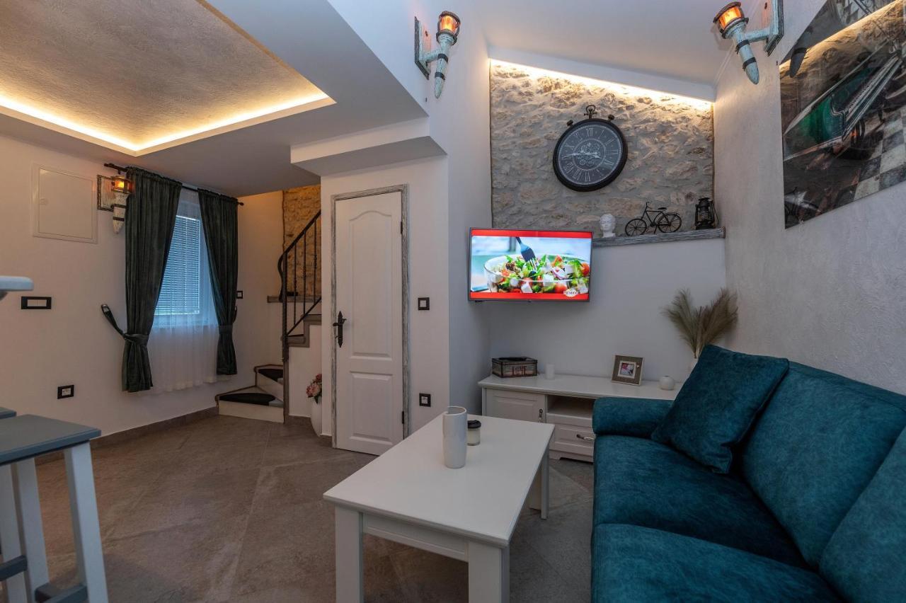 Kuca Za Odmor Lavanda II Drvenik  Bagian luar foto